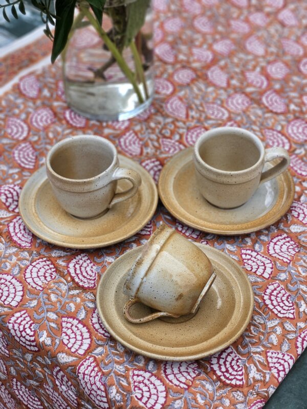 Tasses en grès du Marais France vintage