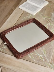 Miroir vintage rectangulaire en rotin – Années 70 "Josie"