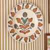 Assiette murale en terre cuite décor peint main "Liora" – Image 6