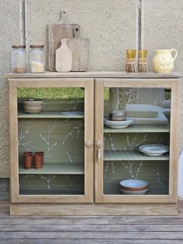 Buffet vitrine ancien rénové – Création unique handmade | ALMERA