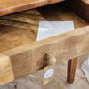 Table de ferme ancienne en noyer – Pièce unique rénovée | ORANE – Image 4