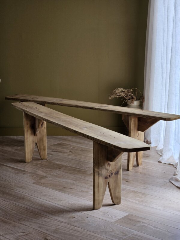 Bancs de ferme anciens en bois patiné | ÉLOI & MARCEL