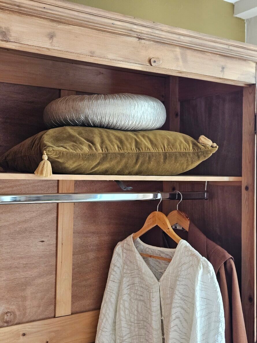 Armoire penderie parisienne 1936 rénovée | Pia – Image 6